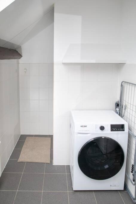 Uroczy Apartament I Bezplatny Parking Na Miejscu Kerkrade Bagian luar foto